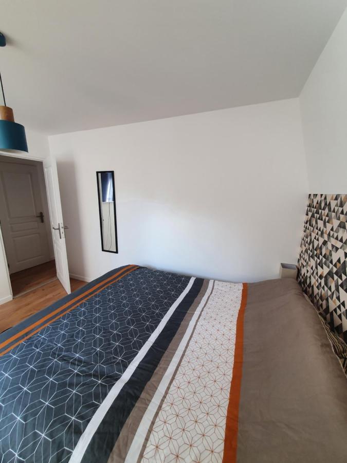 Appartement De Thomas Charleville-Mézières Eksteriør billede