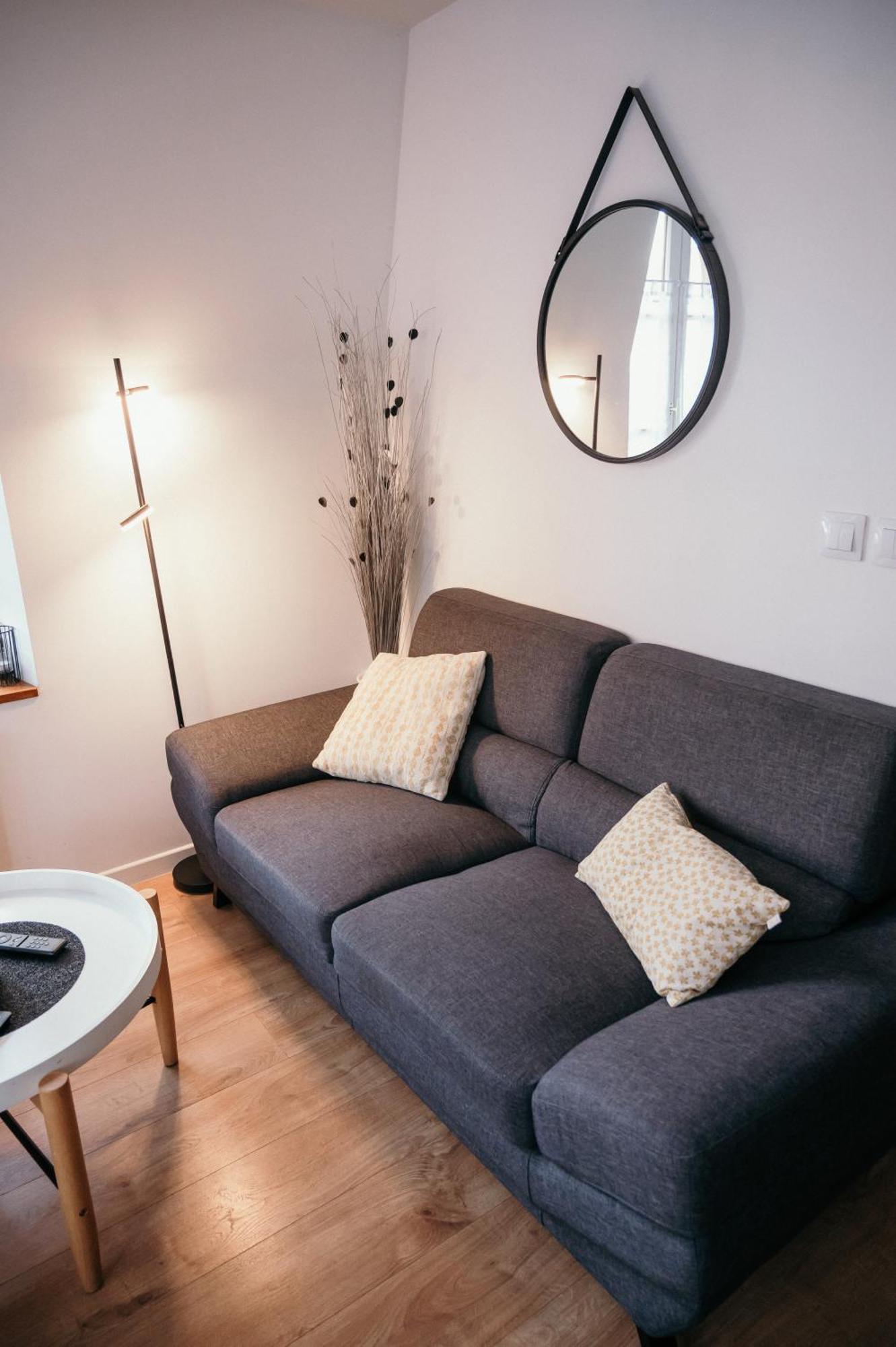 Appartement De Thomas Charleville-Mézières Eksteriør billede